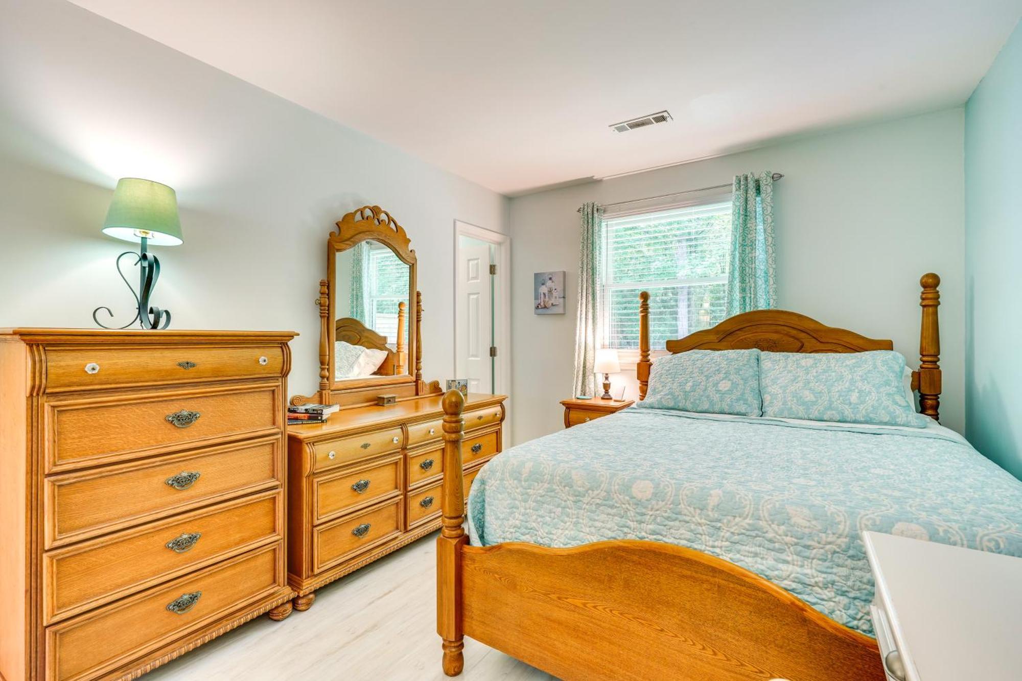 Villa Cozy Goose Creek Escape With Patio And Grill Exterior foto